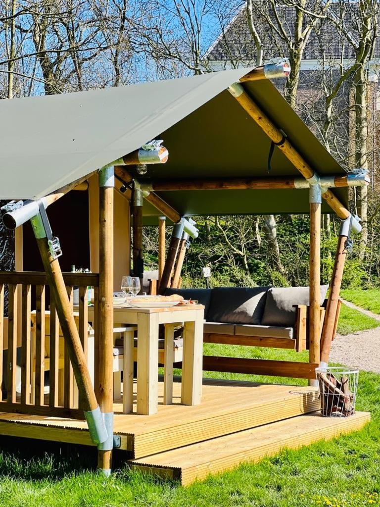 Camping Zee Van Tijd Holwerd Ngoại thất bức ảnh